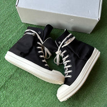 Load image into Gallery viewer, Rick Owens DRKSHDW Cargo High Ramones Size 42
