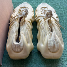 Load image into Gallery viewer, Yeezy Sulfur 450s Size 12
