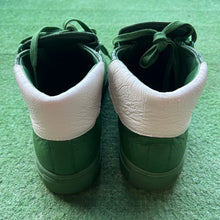 Load image into Gallery viewer, Balenciaga Arenas Size 40
