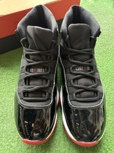 Load image into Gallery viewer, Jordan Bred 11s Size 10
