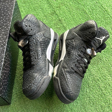 Load image into Gallery viewer, Jordan 3Lab5s Size 8.5

