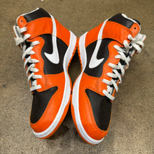 Load image into Gallery viewer, Nike ID Cleveland Browns High Dunks Size 10
