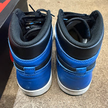 Load image into Gallery viewer, Jordan Royal 1s Size 10.5
