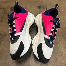 Load image into Gallery viewer, Dior B22 Sneakers Size 43
