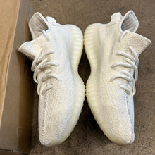Load image into Gallery viewer, Yeezy Cream V2s 350s Size 8
