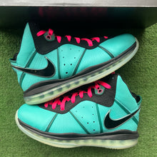 Load image into Gallery viewer, Nike LeBron South Beach 8s Size 10
