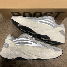 Load image into Gallery viewer, Yeezy Static 700 V2s Size 12
