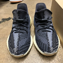 Load image into Gallery viewer, Yeezy Carbon 350 V2s Size 11
