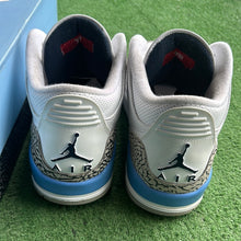Load image into Gallery viewer, Jordan UNC 3s Size 11
