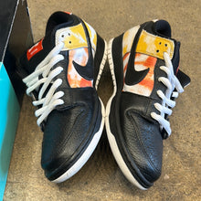 Load image into Gallery viewer, Nike Raygun SB Dunks Size 10
