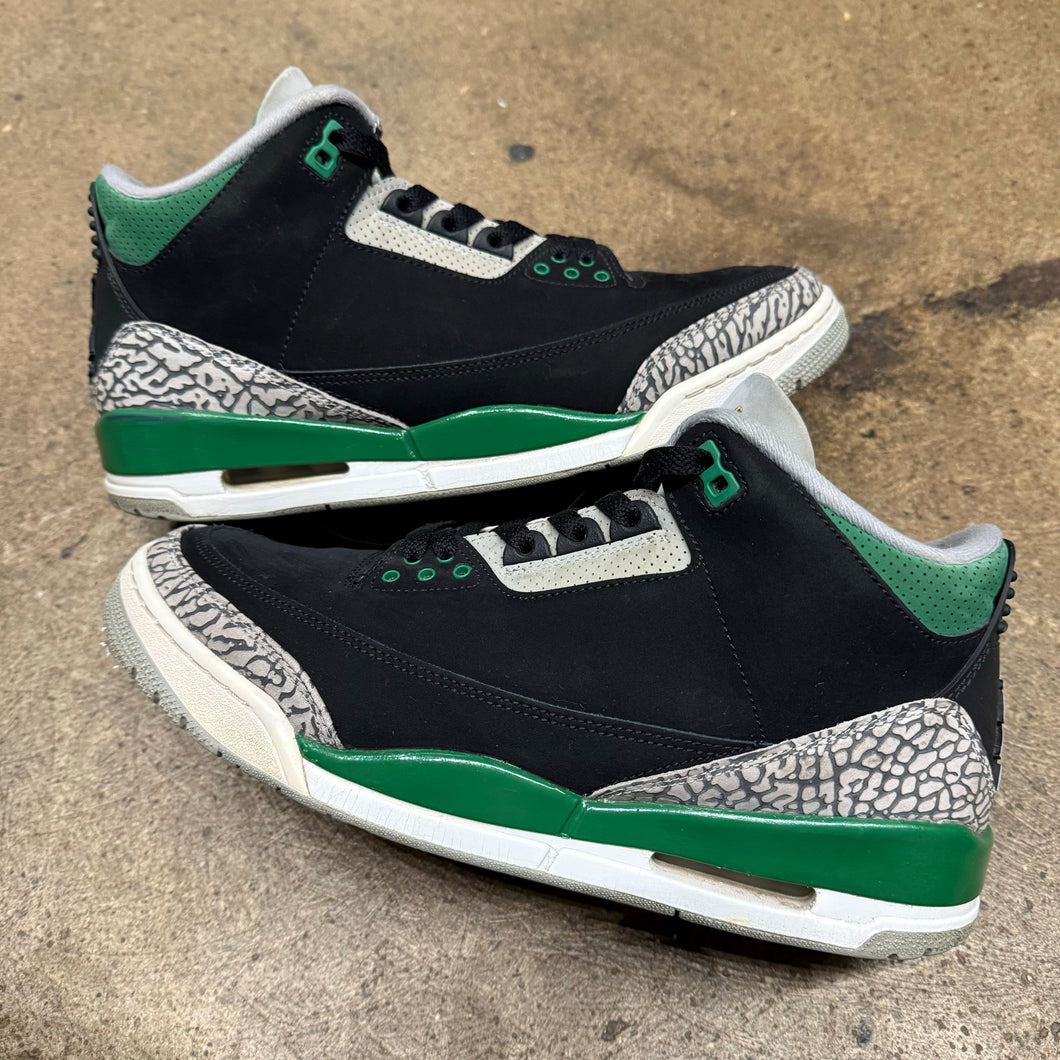 Jordan Pine Green 3s Size 10.5