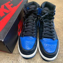 Load image into Gallery viewer, Jordan Royal 1s Size 10.5
