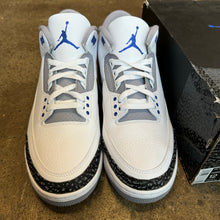 Load image into Gallery viewer, Jordan Racer Blue 3s Size 12
