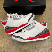 Load image into Gallery viewer, Jordan Fire Red 3s Size 7.5
