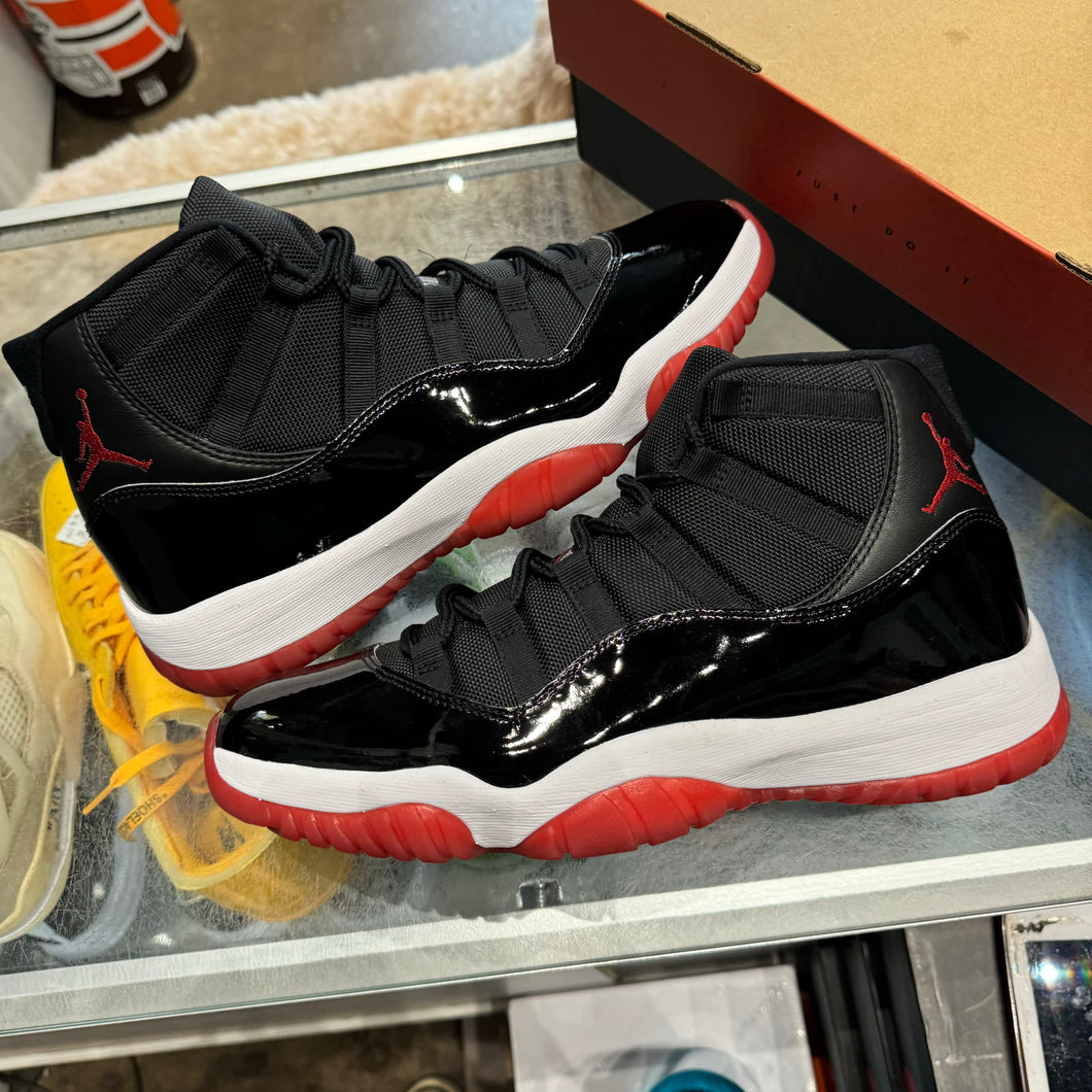 Jordan Bred 11s Size 12