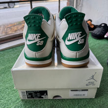 Load image into Gallery viewer, Jordan SB Pine Green 4s Size 8
