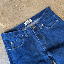 Load image into Gallery viewer, Naked and Famous Denim Size 33
