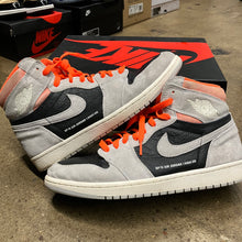 Load image into Gallery viewer, Jordan Hyper Crimson 1s Size 10
