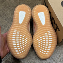 Load image into Gallery viewer, Yeezy Clay 350 V2s Size 8.5
