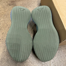 Load image into Gallery viewer, Yeezy Faded Azure Knit Runners Size 7
