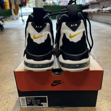 Load image into Gallery viewer, Nike Air Max DT ‘96s Size 10.5
