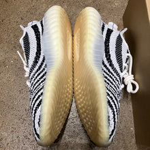 Load image into Gallery viewer, Yeezy Zebra 350 V2s Size 8.5
