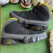 Load image into Gallery viewer, Jordan University Gold 9s Size 8.5
