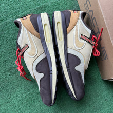 Load image into Gallery viewer, Nike Travis Scott Air Max 1s Size 10.5
