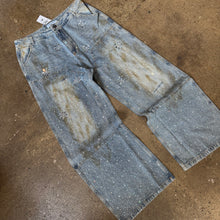 Load image into Gallery viewer, Vale Denim Jeans Size 36
