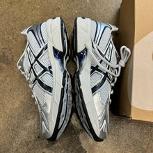 Load image into Gallery viewer, ASICS Glacier Grey Gel-1130s Size 8.5
