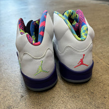 Load image into Gallery viewer, Jordan Alternate Bel-Air 5s Size 13
