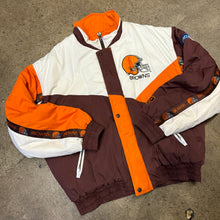 Load image into Gallery viewer, Vintage Cleveland Browns Pro Player Jacket Size XL
