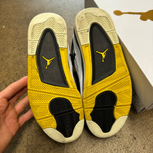 Load image into Gallery viewer, Jordan Vivid Sulfur 4s Size 9W/7.5M
