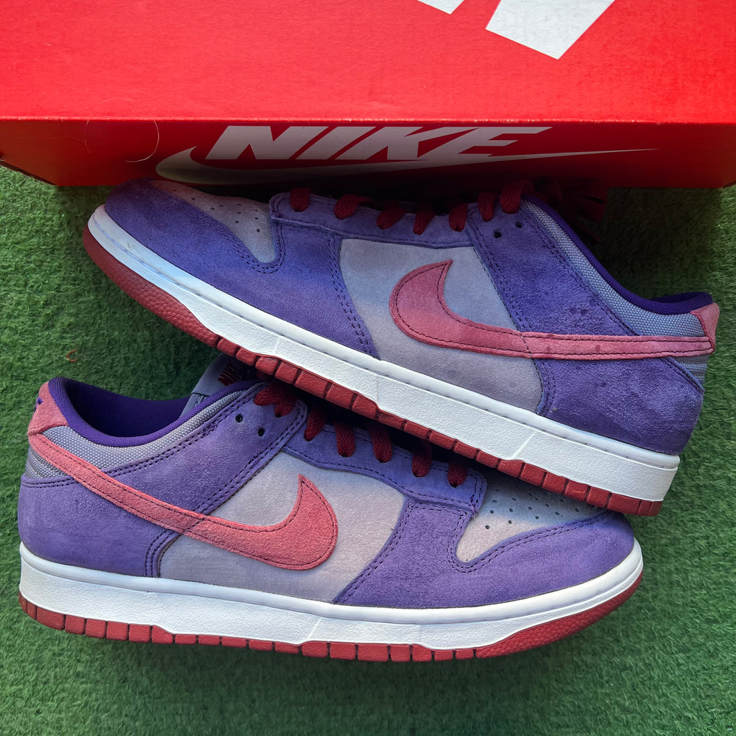 Nike Plum Low Dunks Size 10