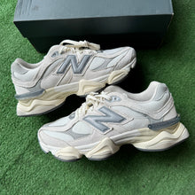 Load image into Gallery viewer, New Balance Sea Salt White 9060 Size 8.5
