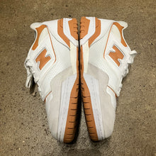 Load image into Gallery viewer, New Balance 550s Size 11
