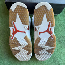 Load image into Gallery viewer, Jordan Hare 6s Size 10
