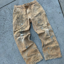 Load image into Gallery viewer, Vintage Carhartt Pants Size 32 x 30
