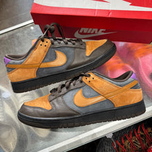 Load image into Gallery viewer, Nike Cider Low Dunks Size 10
