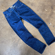 Load image into Gallery viewer, Naked and Famous Denim Size 33
