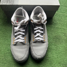 Load image into Gallery viewer, Jordan Cool Grey 3s Size 9.5
