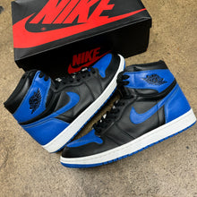 Load image into Gallery viewer, Jordan Royal 1s Size 11
