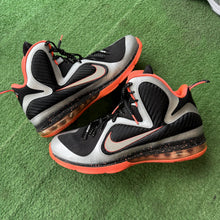 Load image into Gallery viewer, Nike Lebron Mango 9s Size 11.5
