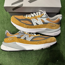 Load image into Gallery viewer, New Balance Workwear Grey 990V6 Size 13
