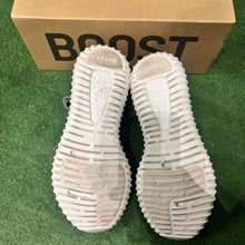 Load image into Gallery viewer, Yeezy Turtledove 350s Size 8.5
