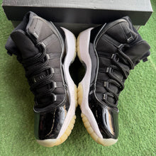 Load image into Gallery viewer, Jordan Jubilee 11s Size 6.5Y
