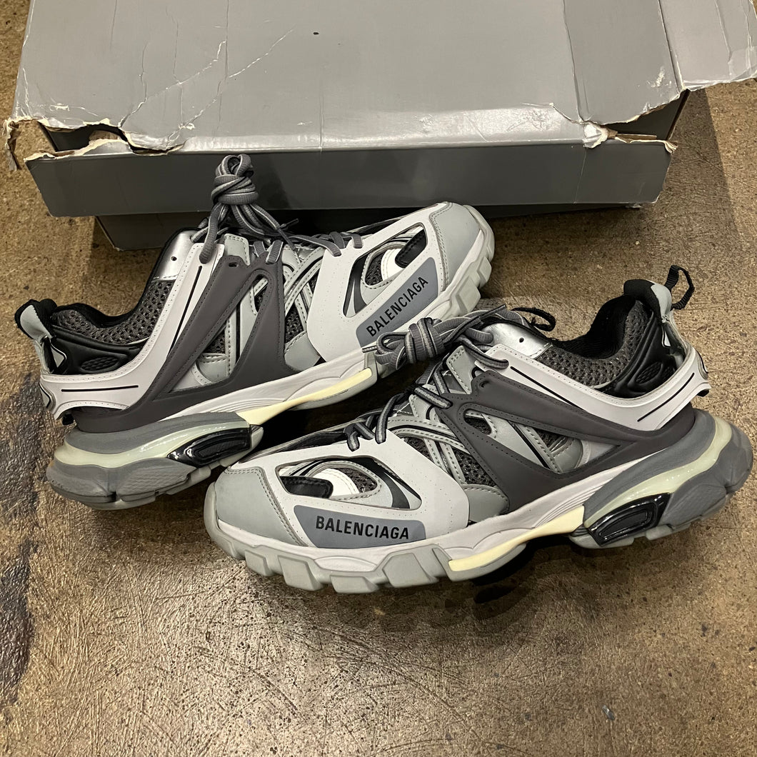 Balenciaga Tracks Size 41