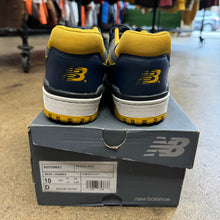 Load image into Gallery viewer, New Balance Navy Gold 550s Size 10
