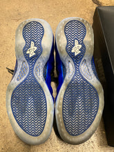 Load image into Gallery viewer, Nike International Blue Foamposites Size 13
