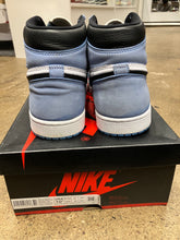 Load image into Gallery viewer, Jordan University Blue 1s Size 10.5
